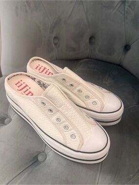 Ivory Slip-On Platform Sneakers for Women